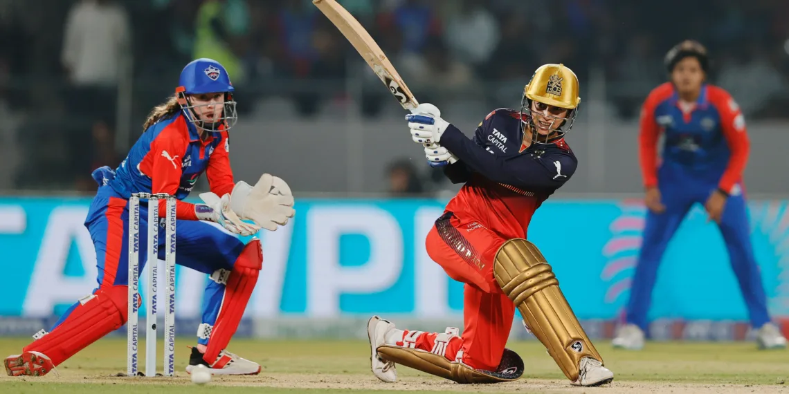 WPL 2025: RCB Thrash Delhi Capitals with Mandhana's Blazing Fifty and A Dominant Bowling Performance