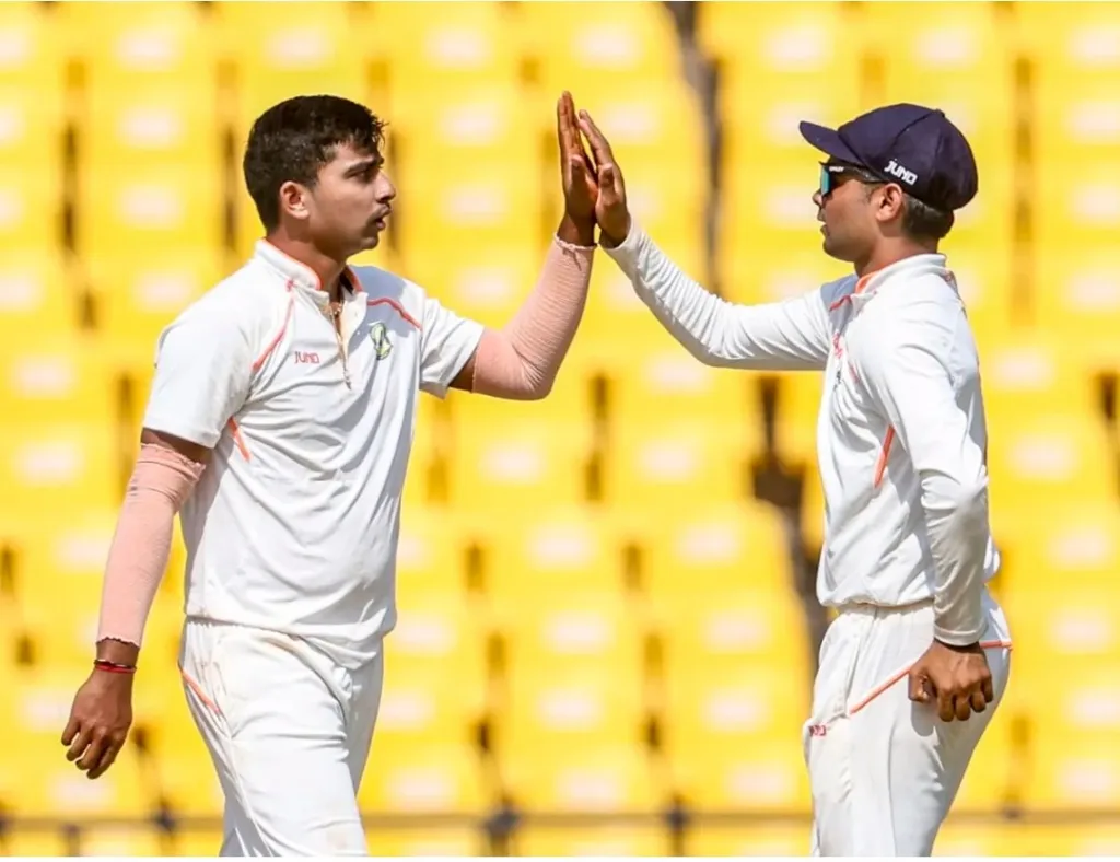 Ranji Trophy Final Day 3 sw Ranji Trophy Final Day 3 Highlights: Vidarbha Lead by 37 Runs as Sachin Baby Falls for 98