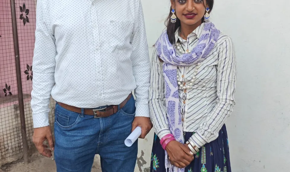 Sanoj Mishra Exposed: Mahakumbh Girl's Film Dream Turns Nightmare