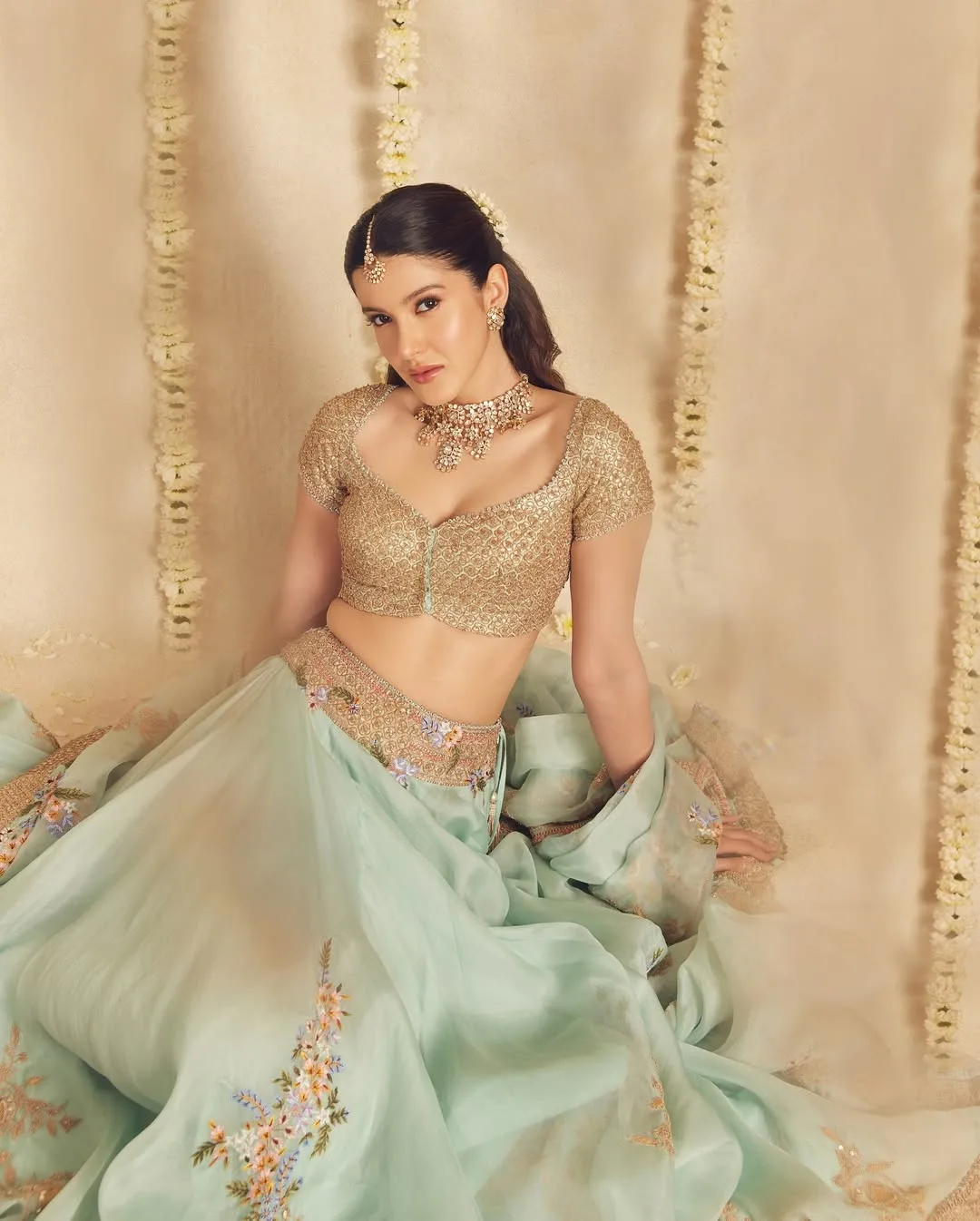 Shanaya Kapoor Hot Pics 2025