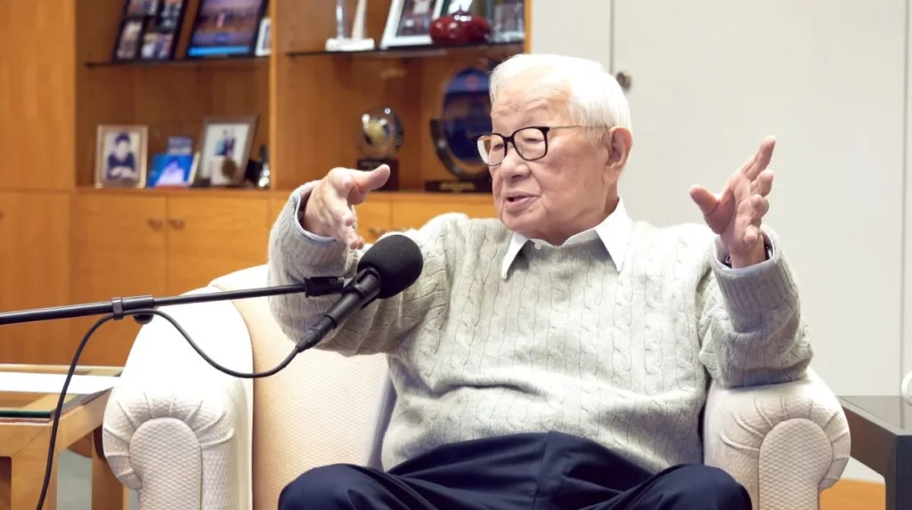 Why Apple Ditched Intel: TSMC’s Founder Reveals the Inside Story