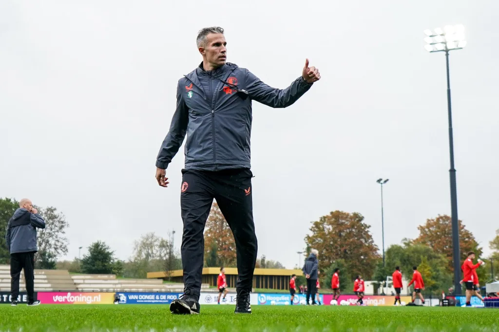 Van Persie signs as new Feyenoord head coach Robin van Persie Returns to Feyenoord as Head Coach Until 2027 As De Stadion club Welcomes Club Legend Back to Rotterdam