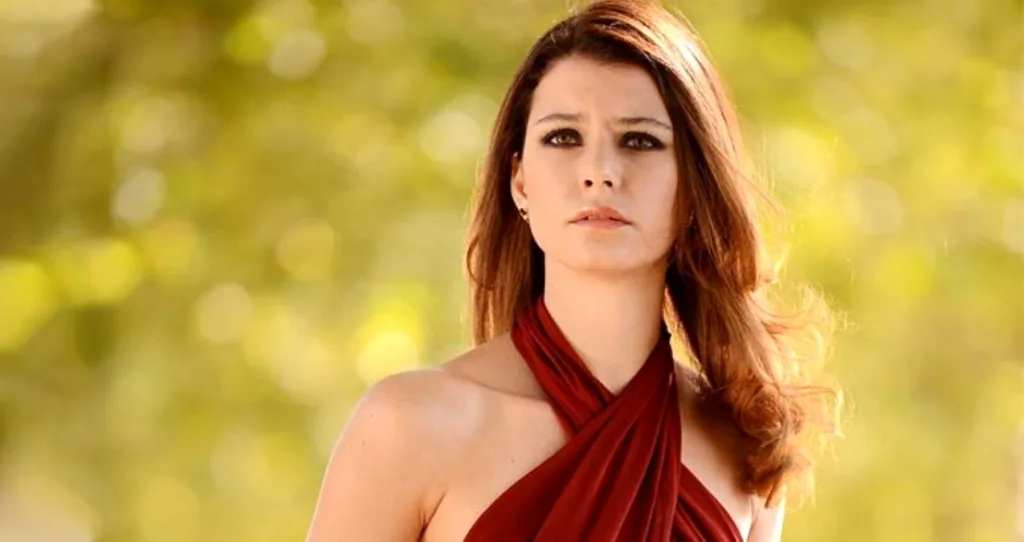 beres Top 13 Turkish Actresses: Beauty, Talent, and Fame Unveiled