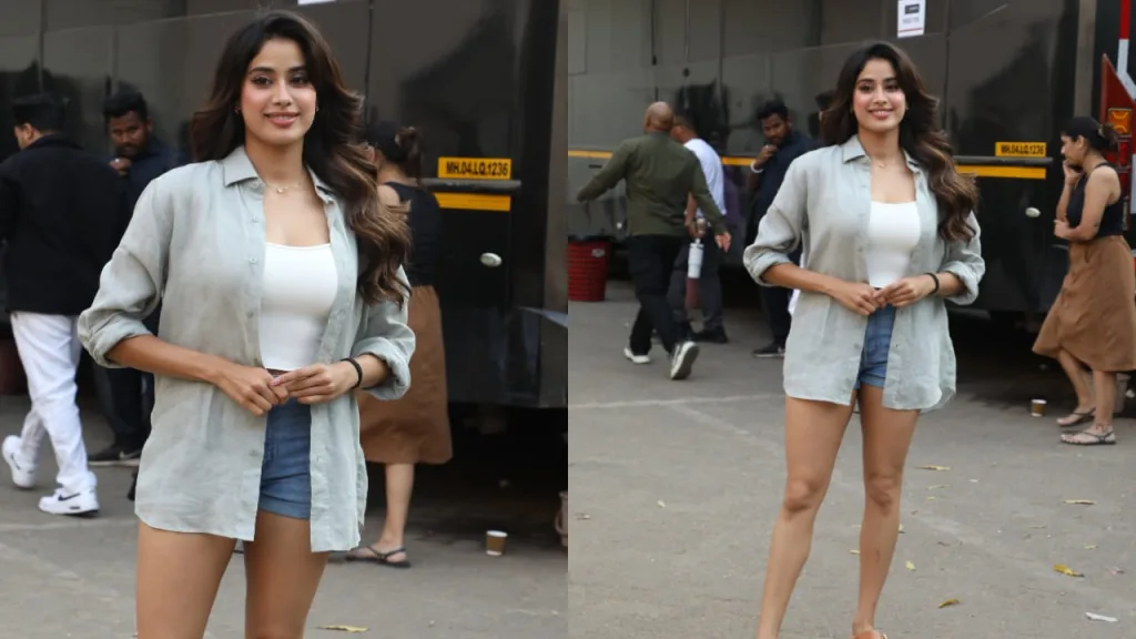 janhva 2 Janhvi Kapoor Casual Chic: How to Slay in Everyday Denim