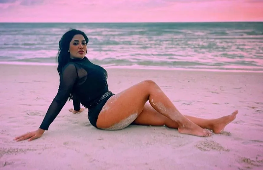 mathira 5 Pakistani Actress Caught in 'Leaked Intimate Video' Scandal – The Truth Behind the Viral Clip