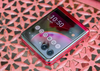 Motorola Razr Ultra 2025 Leaked on Geekbench: All We Know