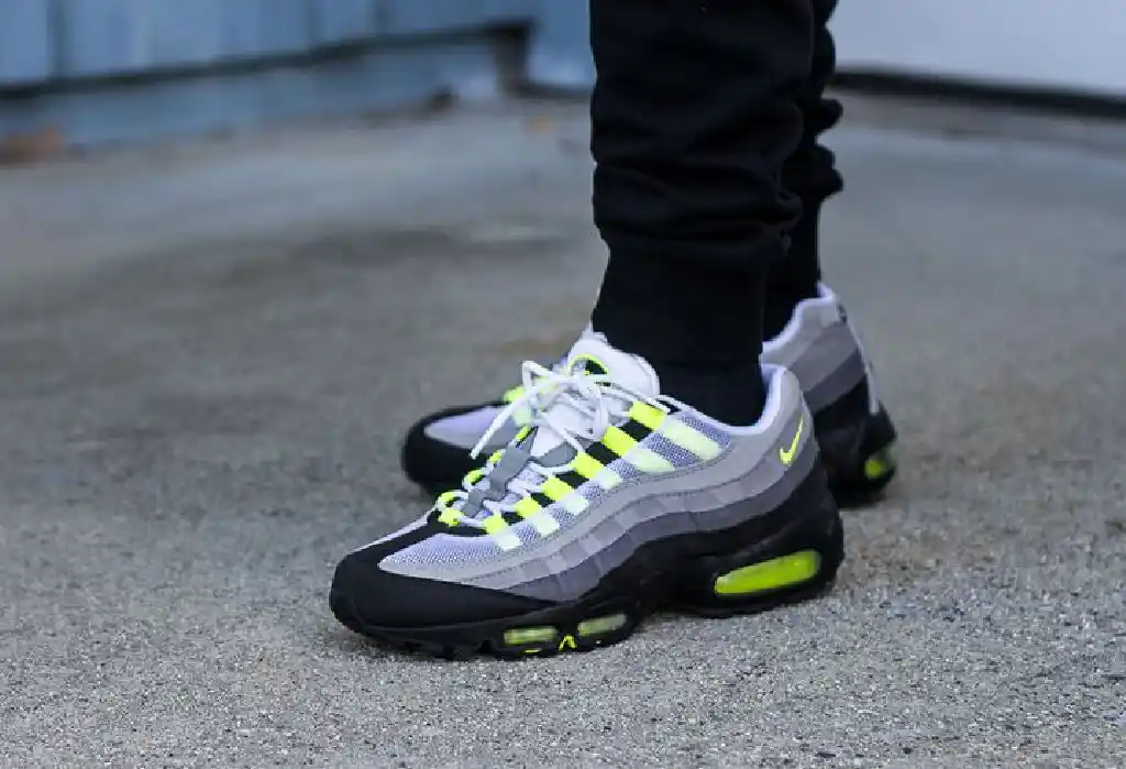 nikeee 2 Nike Air Max 95 "Neon" 2025: Awake NY Teases the Iconic Sneaker's Return