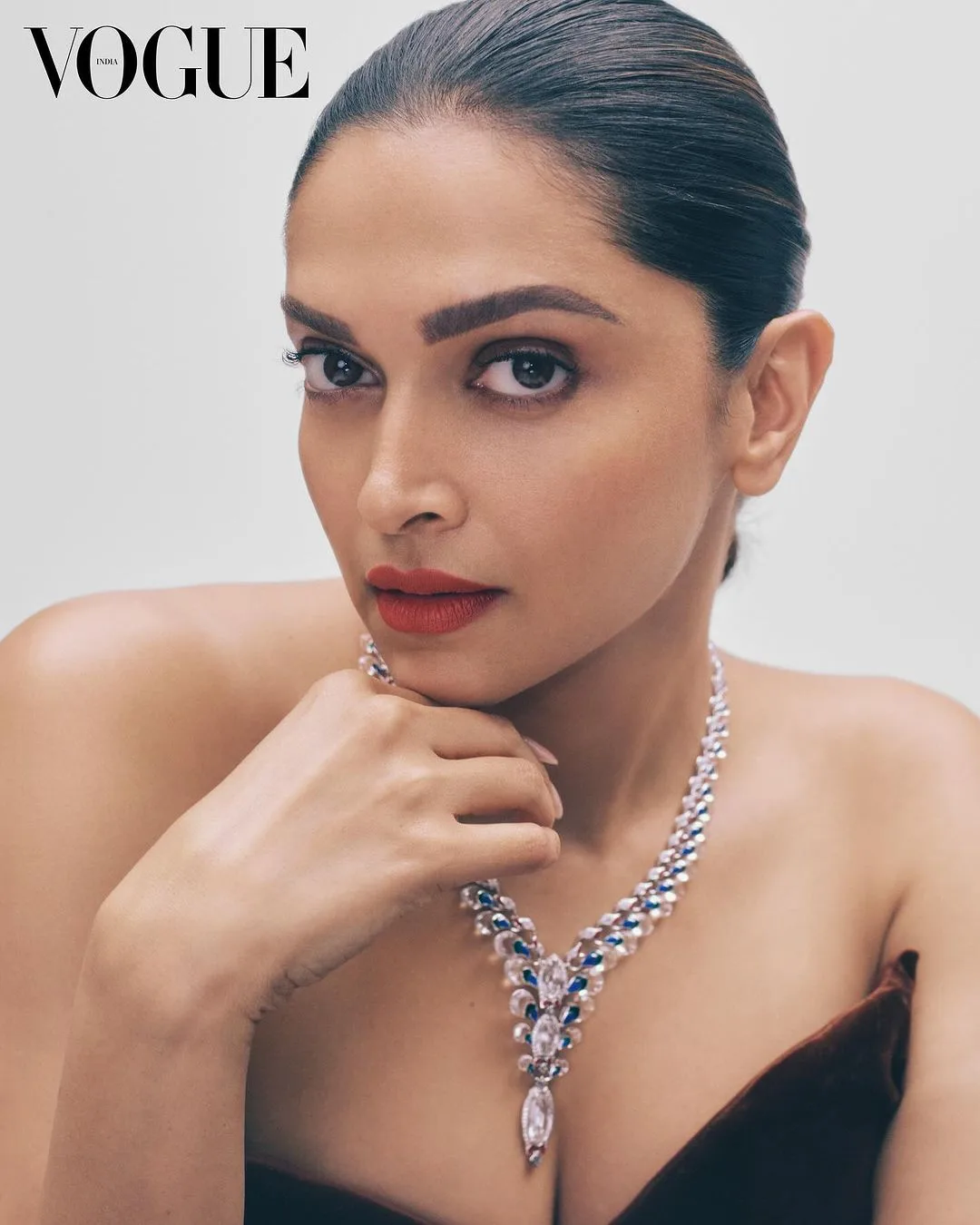 Deepika Padukone Hot