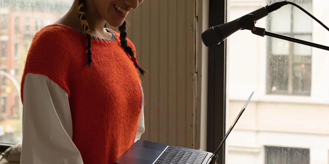 Incredible Deal: Get MacBook Air M2 with 512GB SSD for ₹74k