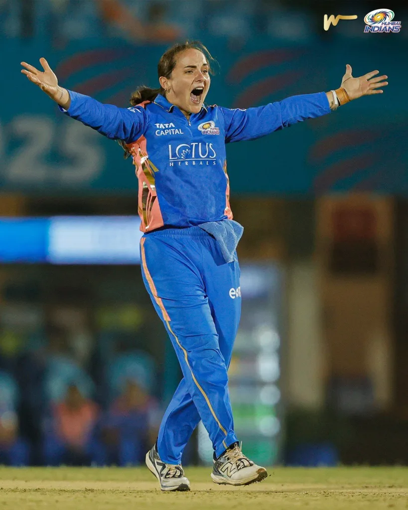 Amelia Kerr 3 WPL 2025: MI Overcome Fulmali's Challenge To Edge Closer To The Final, Extend Unbeaten Run To 6-0 Against Gujarat Giants