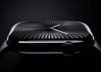 Apple Watch With a Camera? Here’s What to Expect by 2027