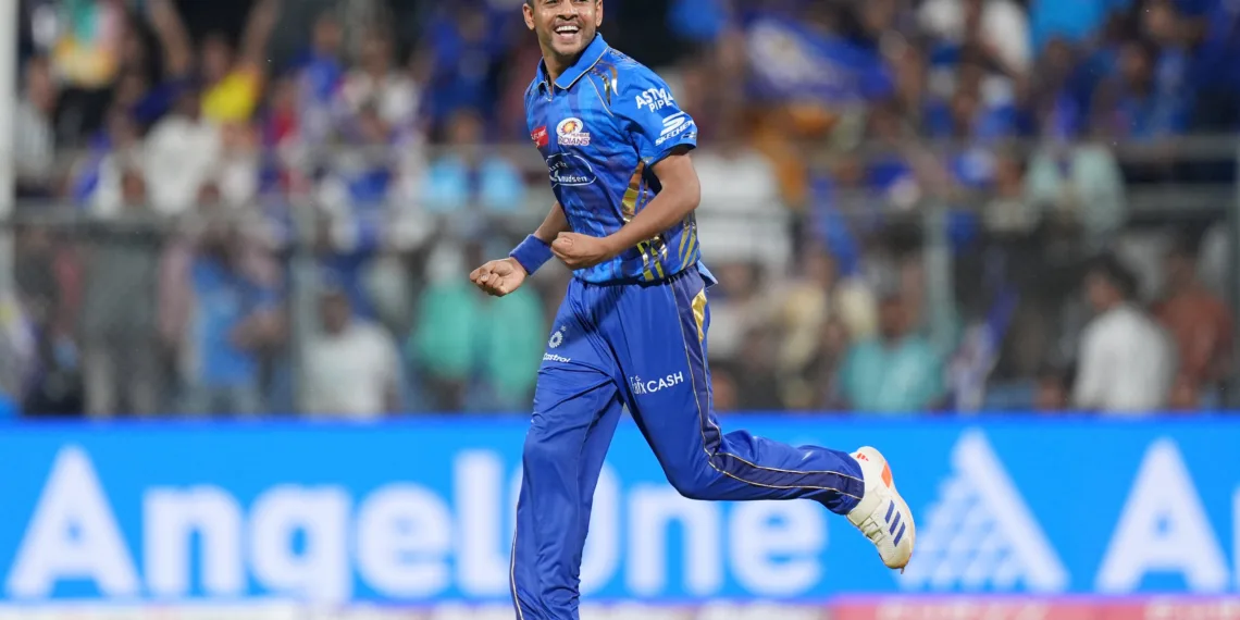 Debutant Ashwani Kumar's 4-Wicket Haul Bundles KKR for 116 as MI Cruise to Victor