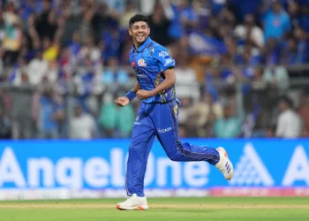 Debutant Ashwani Kumar's 4-Wicket Haul Bundles KKR for 116 as MI Cruise to Victor