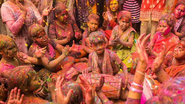 Holi 1 Holi Music Trends 2025: Anu Malik’s ‘Aag Laga Di’ Sets the Tone for Colorful Celebrations