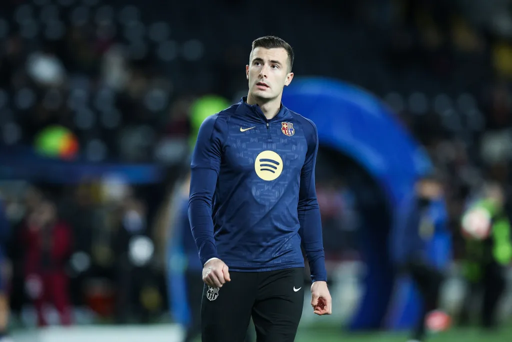Inaki Pena Barcelona Close to Reaching Verbal Agreement with Wojciech Szczesny for Contract Extension