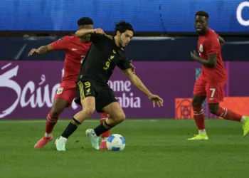 Raul Jimenez’s Brace Seals Mexico’s 2-1 Victory Over Panama to Clinch First CONCACAF Nations League Title