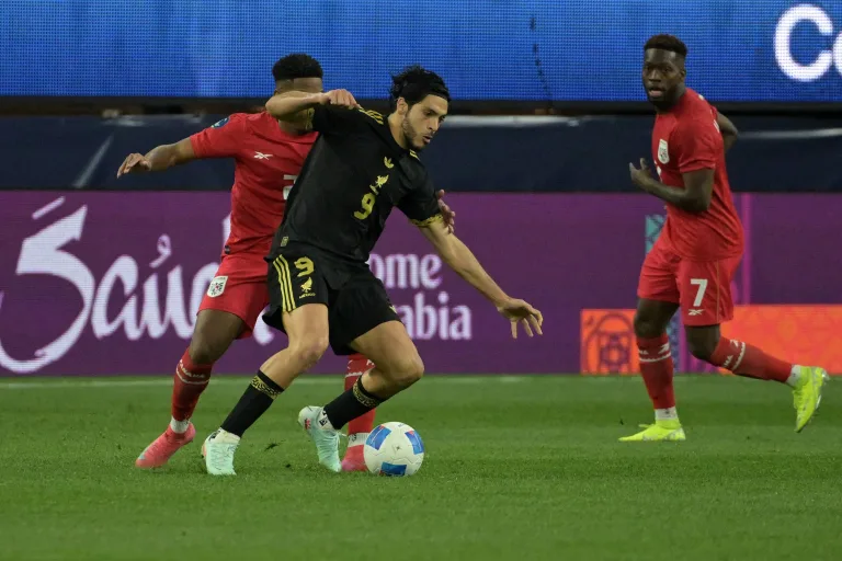 Raul Jimenez’s Brace Seals Mexico’s 2-1 Victory Over Panama to Clinch First CONCACAF Nations League Title