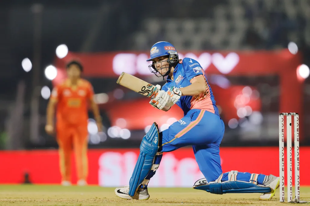 Nat Sciver Brunt WPL 2025: MI Overcome Fulmali's Challenge To Edge Closer To The Final, Extend Unbeaten Run To 6-0 Against Gujarat Giants