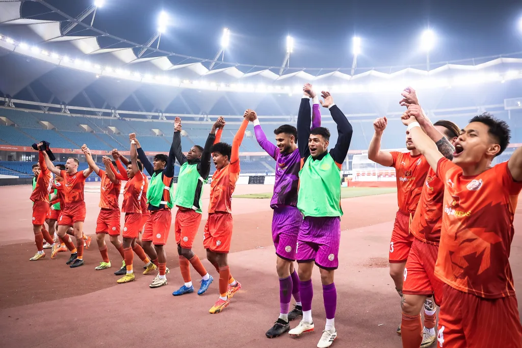 Punjab FC 3 Punjab FC's ISL 2024/25 Season Review: A Thunderous Start Ends in Turmoil