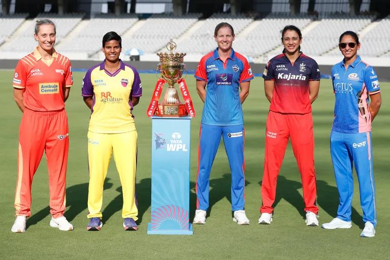 WPL 2025 Final Qualification Scenario: Mumbai Indians, Gujarat Giants & Delhi Capitals in Intense Race for Top Spot
