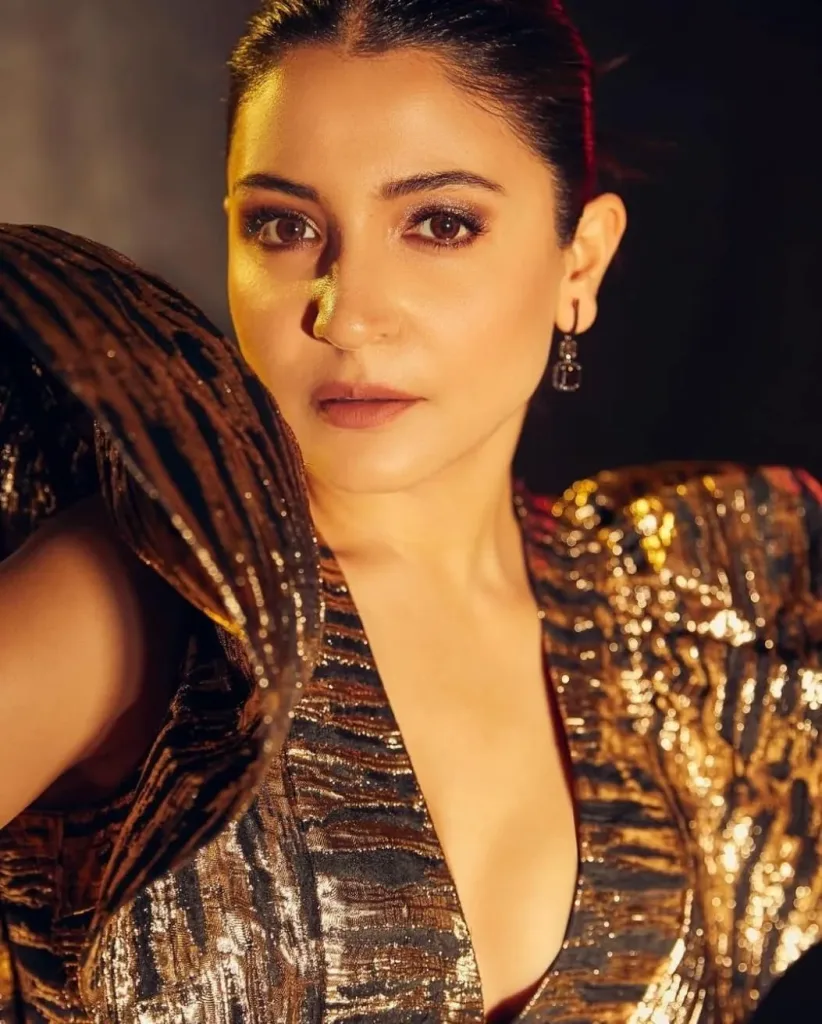 anush 8 Gorgeous Anushka Sharma Photos: A Cinematic Journey of Passion and Purpose