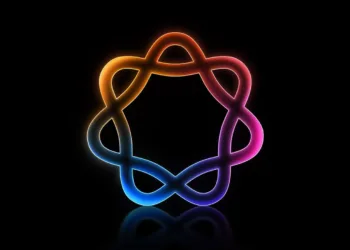 Apple Delays Siri's AI Overhaul: Now Expected in iOS 19