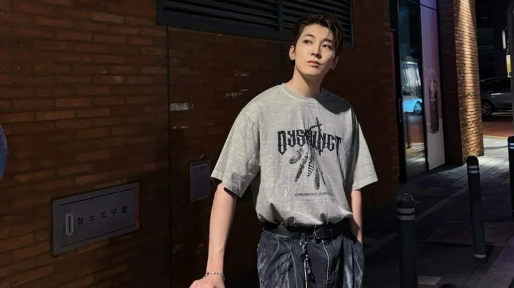 bbaww 3 SEVENTEEN Wonwoo Bids Farewell at CARAT LAND: Fans React to His Last Schedule Before Enlistment