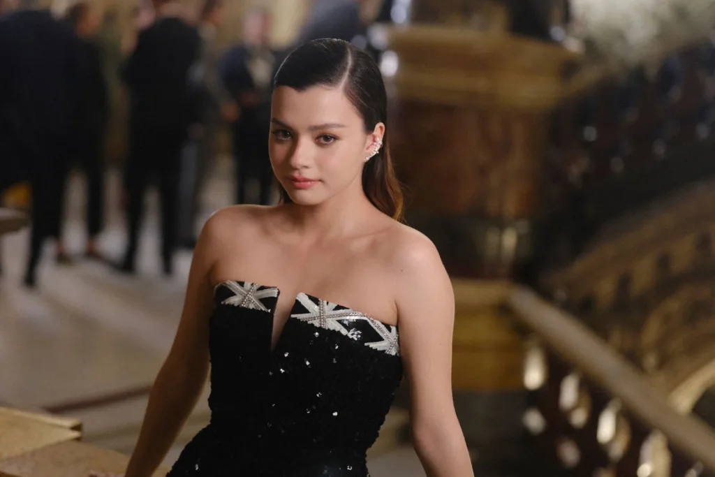 Becky Armstrong Summer Style Revolution: UNIQLO x Comptoir des Cotonniers Must-Haves for 2025