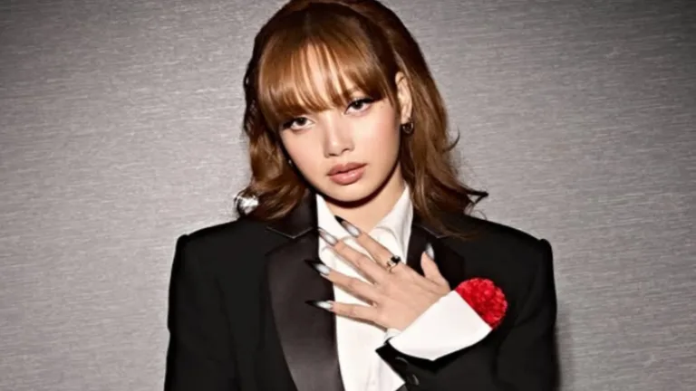 BLACKPINK Lisa and Jennie Signature Scandal: The Truth Behind Autopen Allegations