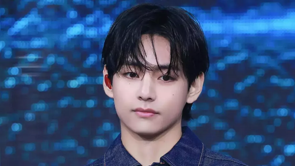 BTS V Dominates Tidal Charts: Taehyung's Solo Tracks Sweep Top 9 Spots in US, Sets New K-pop Record in Brazil 1 BTS