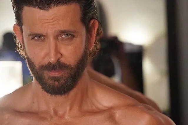 hrx 7 Greek God Hrithik Roshan Hot Clicks: Bollywood’s Dancing Dynamo and Global Icon