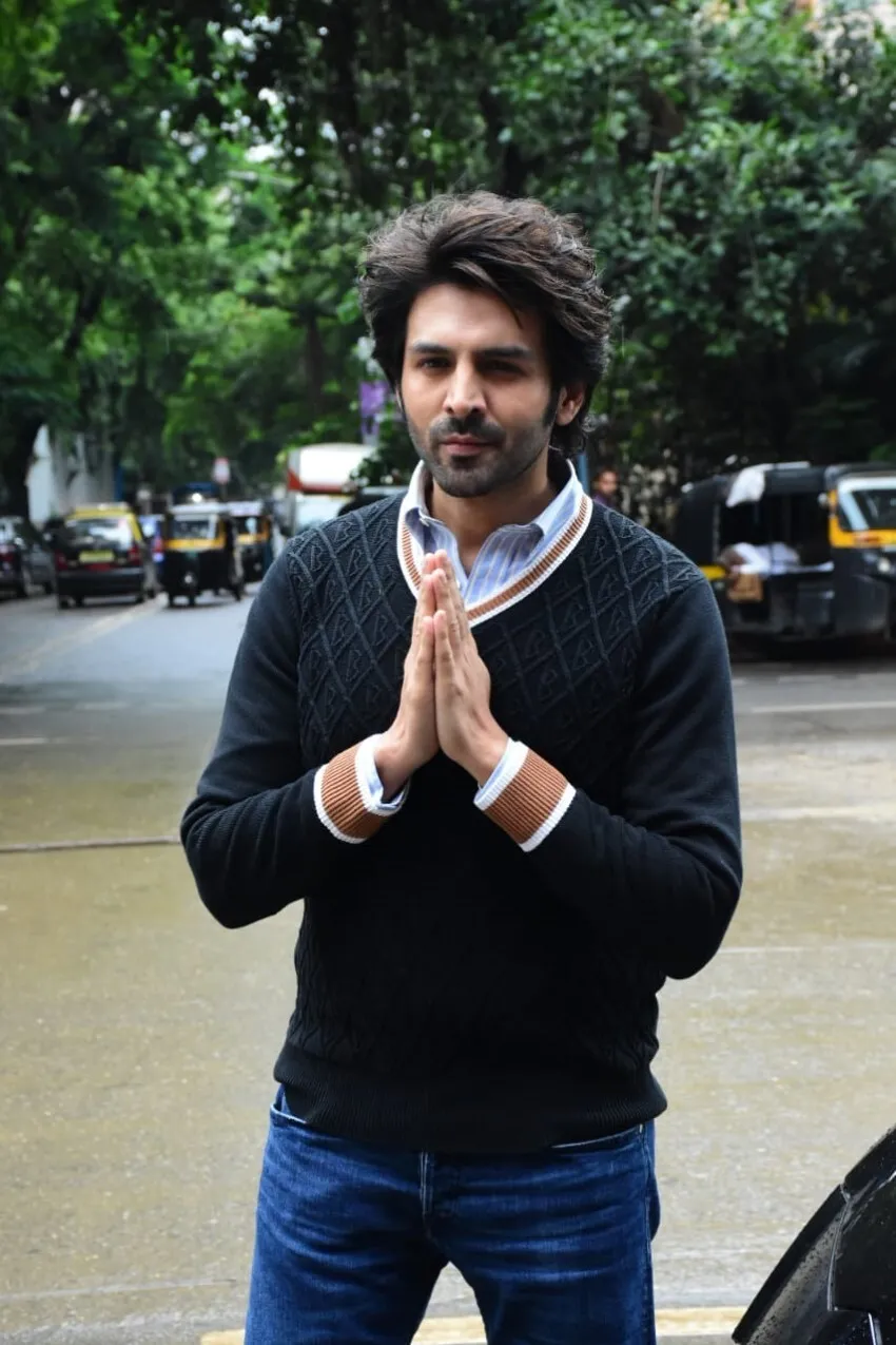 Handsome Kartik Aaryan Hot Photos 2025: Explore More