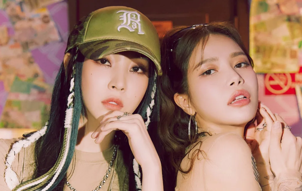 mmans 2 MAMAMOO Solar Ignites K-pop Scene: 'Want' Single Album Set to Drop in April 2025