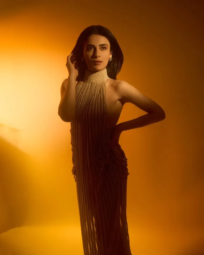 Sizzling Radhikka Madan with Top 10 Most Iconic Fashion Looks That Redefined Contemporary Style 8 radhhika 9 Sizzling Radhikka Madan with Top 10 Most Iconic Fashion Looks That Redefined Contemporary Style