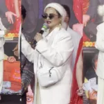 Rekha White Swan Elegance: The Timeless Icon Redefines Bollywood Glamour at Pintu Ki Pappi Launch