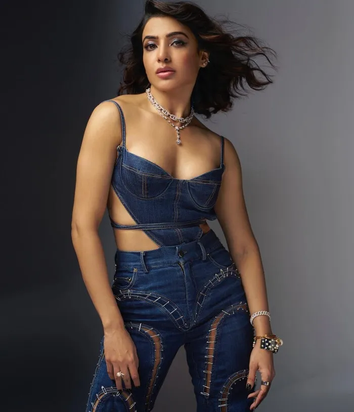 samannn 10 Samantha Ruth Prabhu Hot Photos: Redefining Glamour and Grace in 2025