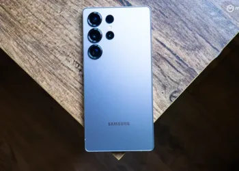 Samsung Galaxy S25 Ultra Set to Debut in a Mysterious New Shade in India