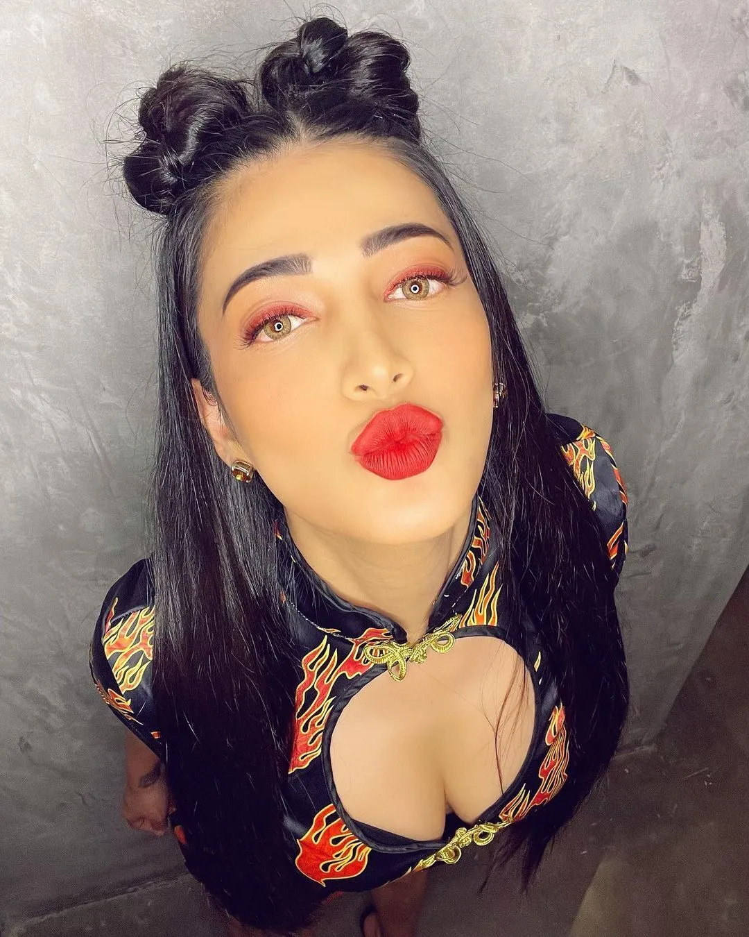 Shruti Haasan Photos