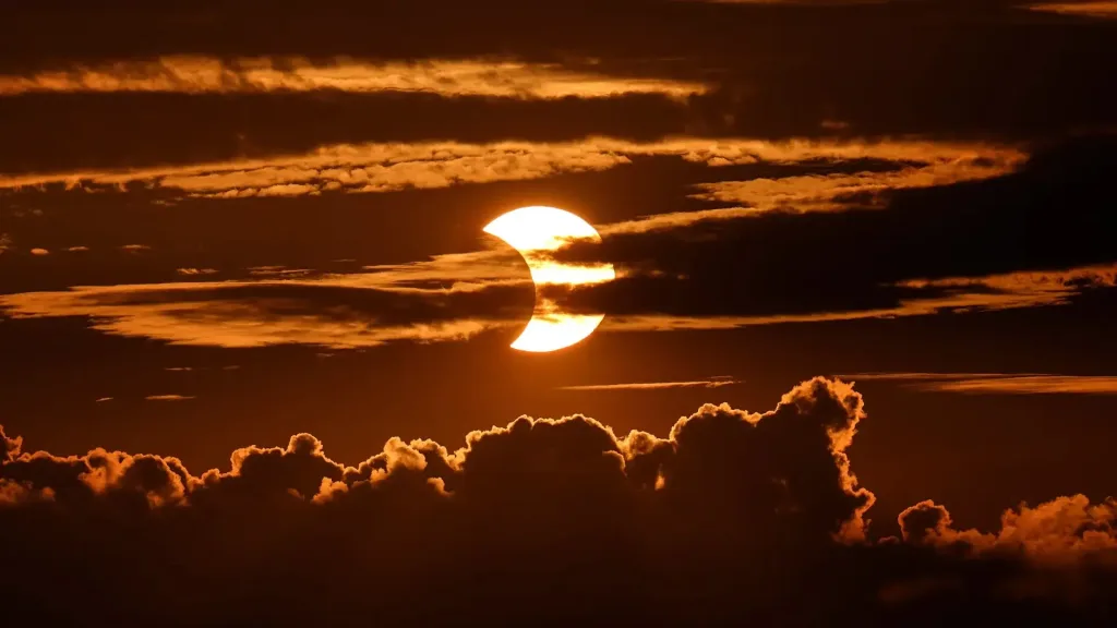 sollsss f Celestial Spectacle Unveiled: March 29 Solar Eclipse 2025 - Your Ultimate Guide to Nature’s Grand Show