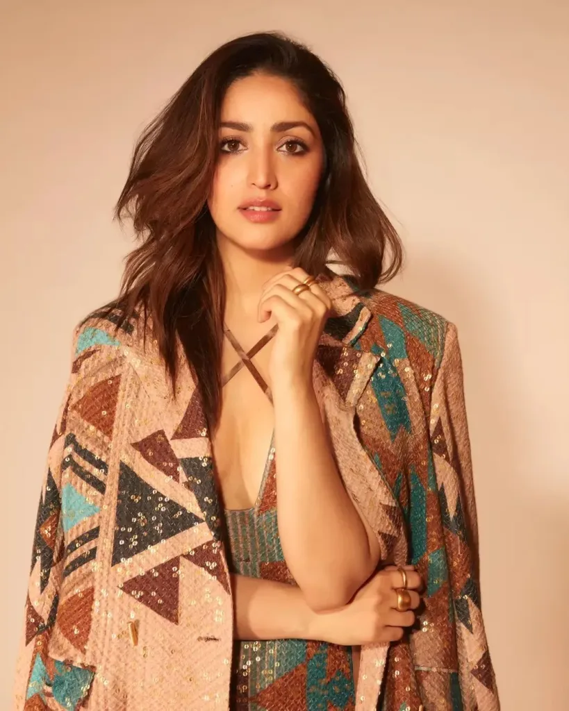 tamis 15 Glamourous Yami Gautam Hot Photos : Bridging Television and Bollywood with Grace