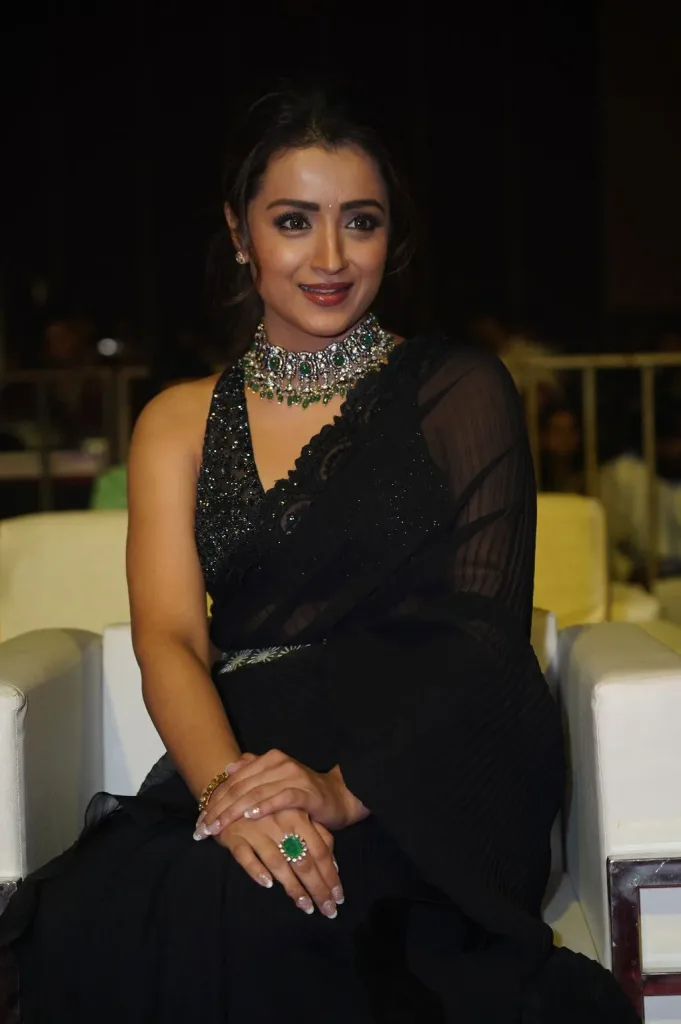 trishaa 14 Actress Trisha Krishnan Photos : Redefining South Indian Cinema’s Elegance