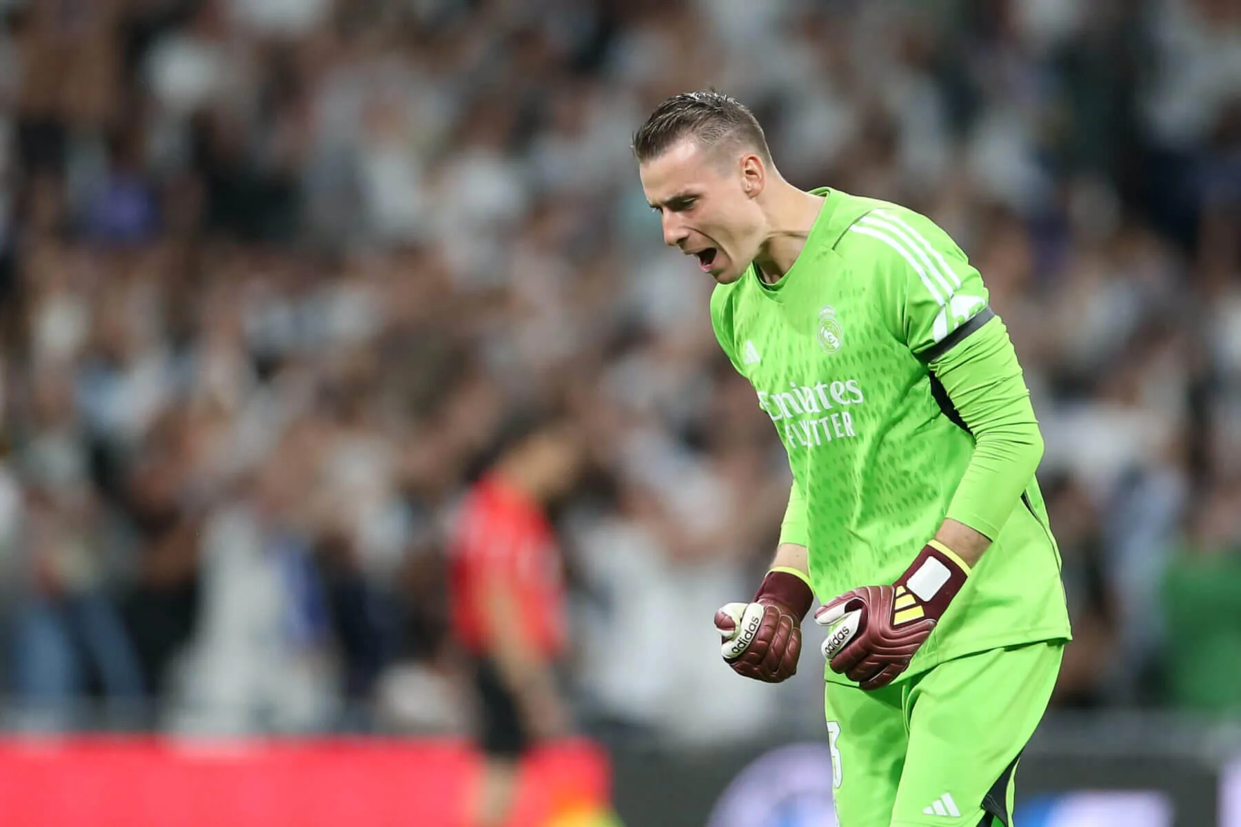 Real Madrid Facing Goalkeeping Crisis as Andriy Lunin Joins Thibaut Courtois on Injury List Ahead of Champions League Tie with Arsenal