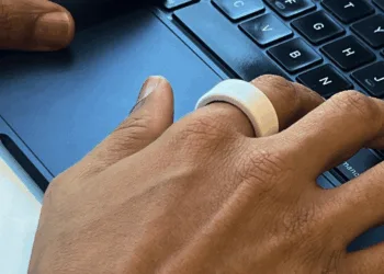Gabit's Game-Changer: The Smart Ring Skin That's Turning Heads and Protecting Tech