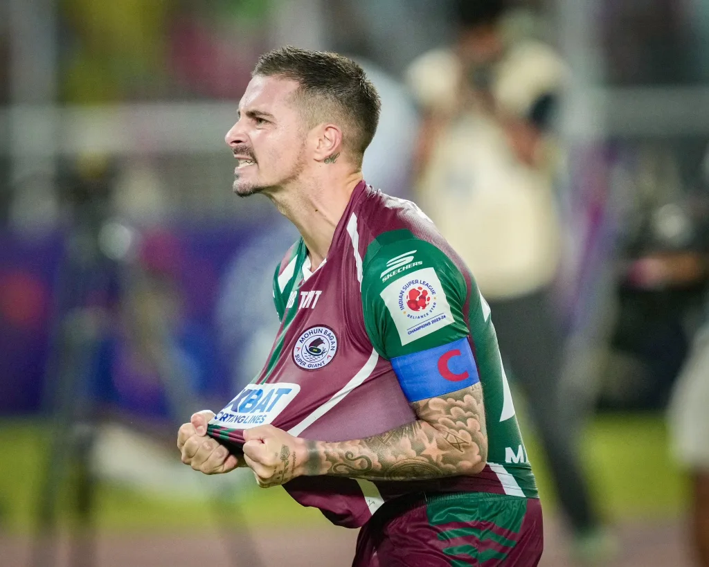 Jamie Maclaren ISL 2024-25 Final: Maclaren's Magic Seals Historic Double for Mohun Bagan Super Giant in ISL Final Thriller