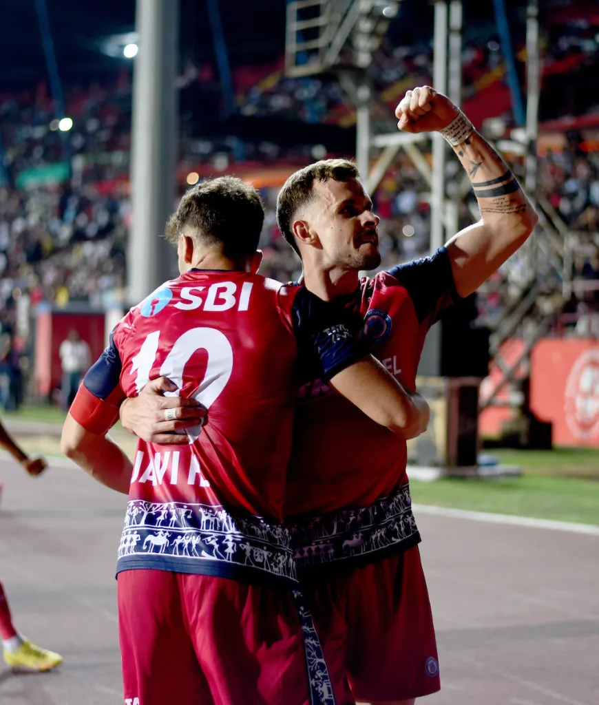 Jamshedpur FC ISL 2024-25: Javi Hernandez's Late Heroics Hand Jamshedpur FC Crucial First-Leg Edge Over Mohun Bagan Super Giant