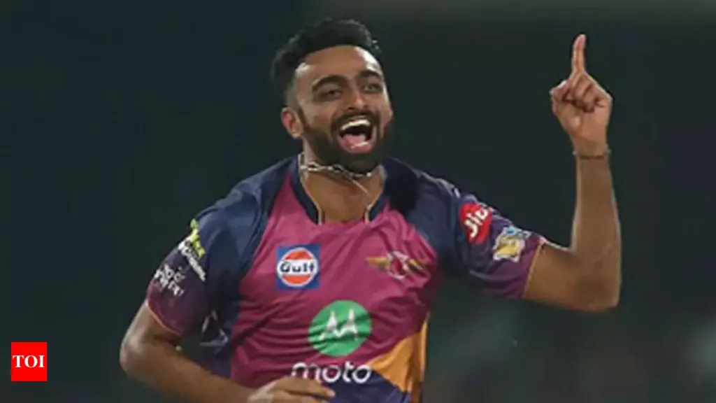 Jaydev Unadkat: Spectacular One-Handed Catch Stuns IPL Fans