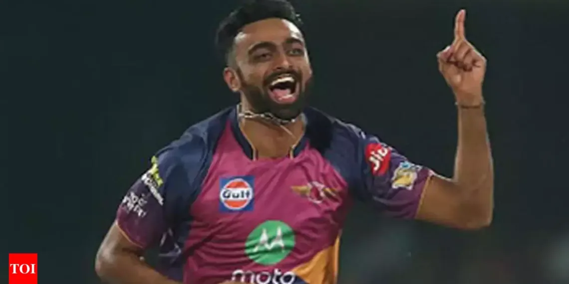 Jaydev Unadkat: Spectacular One-Handed Catch Stuns IPL Fans