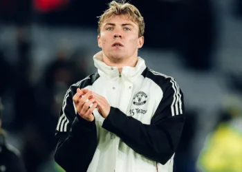 Rasmus Hojlund's Manchester United Exit on the Horizon as Club Welcomes €60 Million Offers
