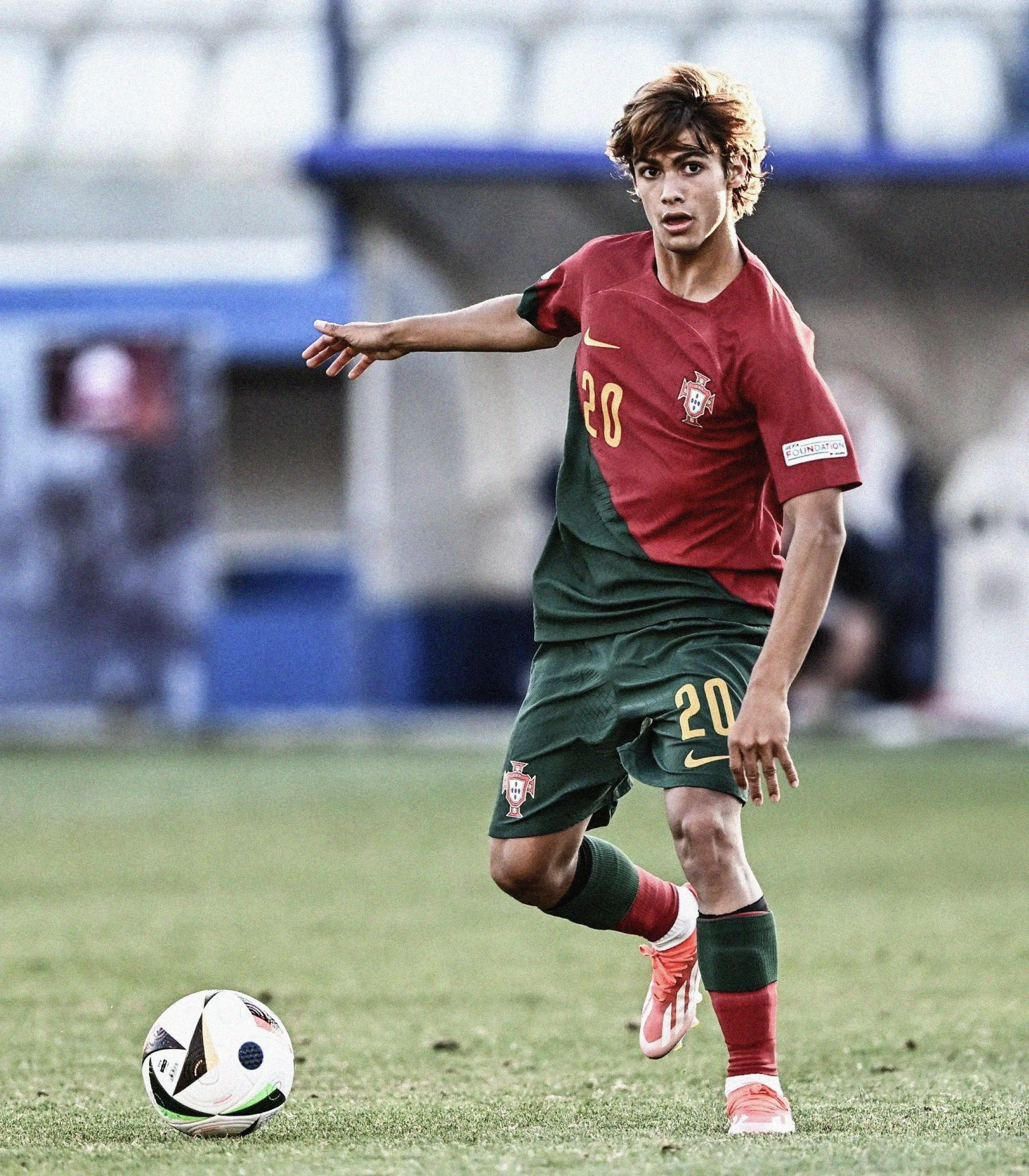 Rodrigo Mora 6 Porto Lock Down Midfielder Rodrigo Mora with Long-Term Deal Featuring €70 Million Clause