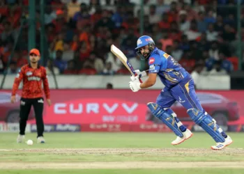 IPL 2025: Rohit Sharma’s Brilliant Fifty Guides MI to Fourth Straight Win as They Cruise Past SRH to Reach Top-Four